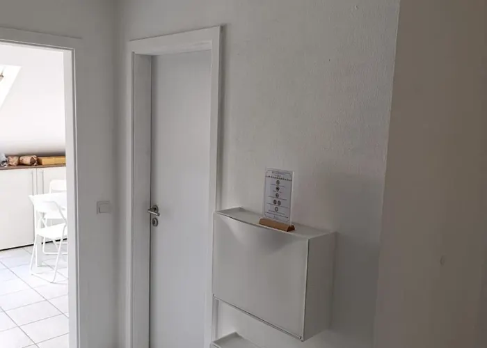 Charmante Dachgeschosswohnung Bis Zu 6 Gaeste *