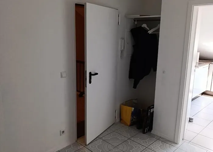 Charmante Dachgeschosswohnung Bis Zu 6 Gaeste * Mayen