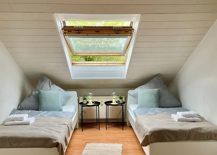 Charmante Dachgeschosswohnung Bis Zu 6 Gaeste Mayen